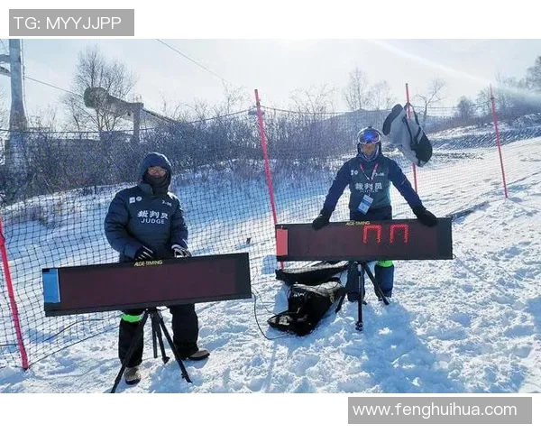 掘金赛场爆发小插曲，裁判如何处理？